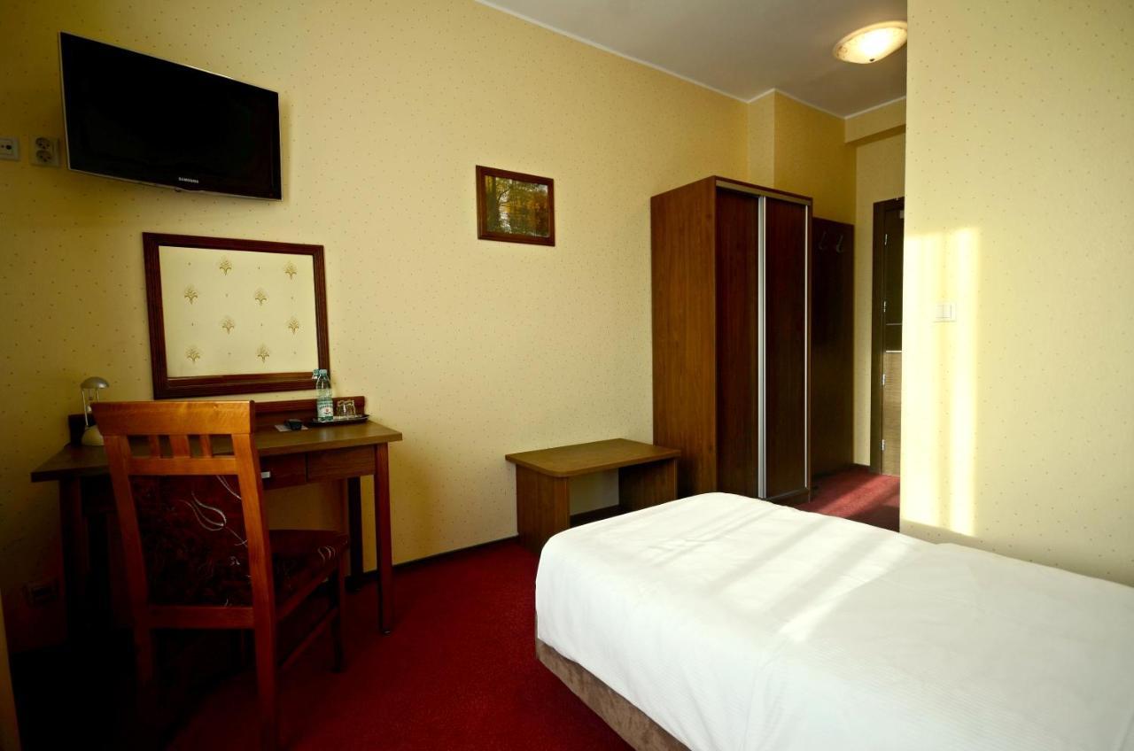 Apart Chopin Pruszcz Gdański Exterior foto